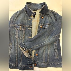 Women’s GAP jean jacket